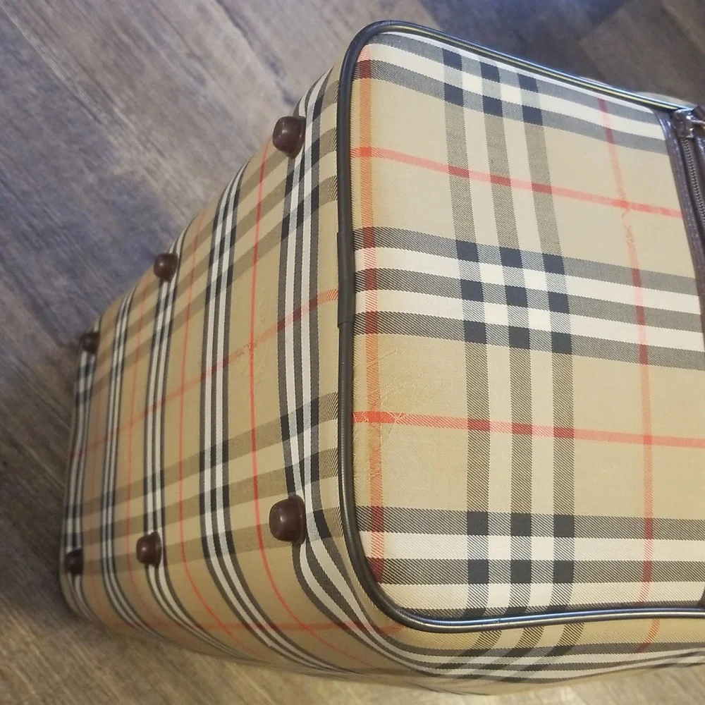 Burberry Nova Check Brown Leather Lock & Key Vintage Duffle Authentication Card